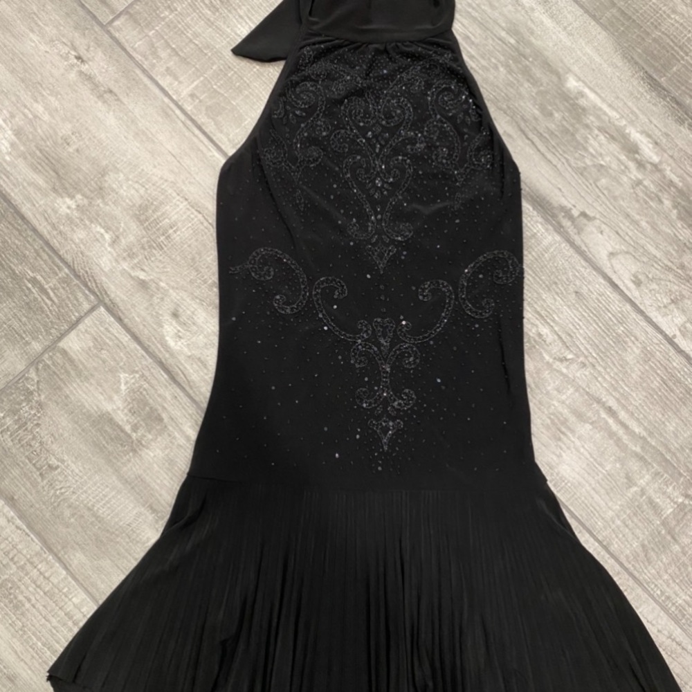 black dress xxs Women's Camille Bodycon Flower Applique Silk Mini Dress XXS/XS/S/M/L Black MEAN BLVD M / Black